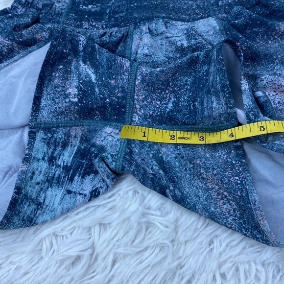 Lululemon Hotty Hot Short II *Long 4" Azurite Mint Tint Multi / Mystic Green - Picture 2 of 7